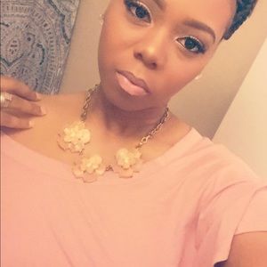 Meet your Posher, Amber